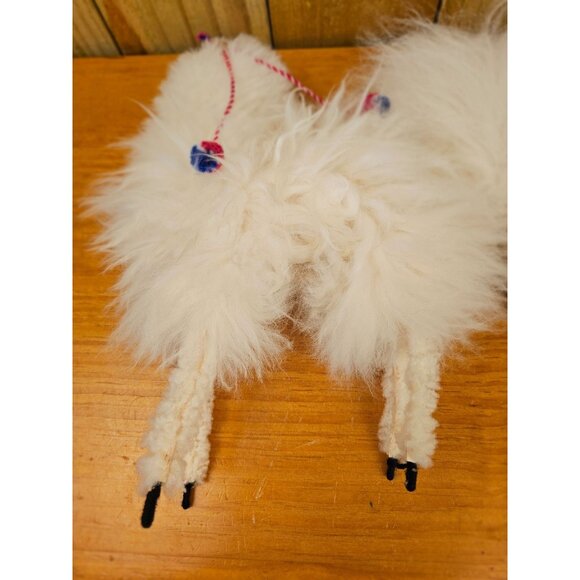 Handcrafted Peruvian Alpaca Wool Figurines - Picture 10 of 12